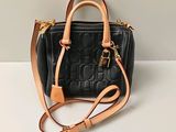Sac à bandoulière Michael Korsh noir et beige