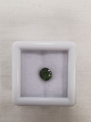 SAPHIR green Madagascar coussin 6,2 x 5,5 1,14ct