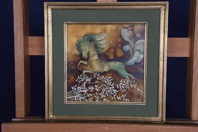 une photo d'un tableau représentant un cheval, exposé