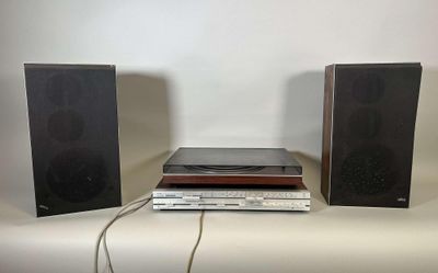 Bang & Olufsen. Ensemble hifi comprenant une paire d'enceint… - Photo 1