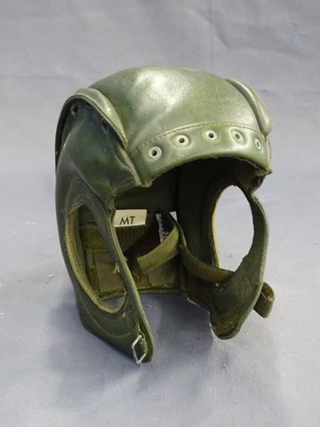 Casque d’aviateur en cuir vert et tissus