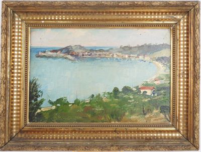 une peinture à l'huile représentant une vue sur une baie et un village