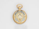 une image d'une montre de poche en or sur une surface blanche