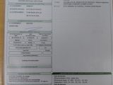 une photo d'un document posé sur une table