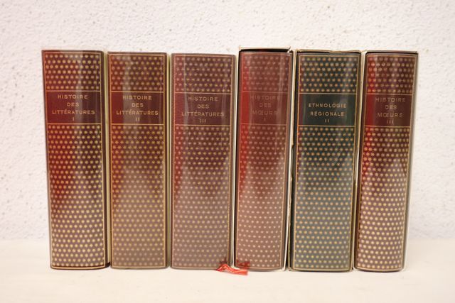 Lot de Pléiade : Histoire des littératures 3 vol. sous rhodoïd. H...
