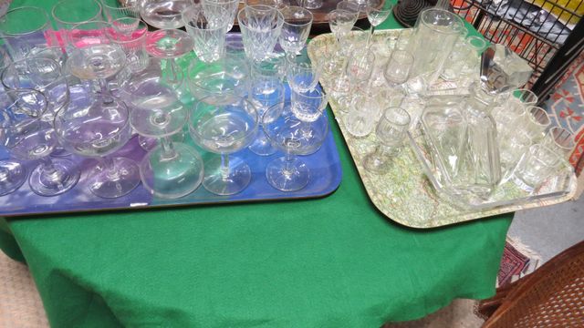 Ensemble de verrerie : service à liqueur en cristal comprenant ca...