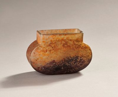 a small vase that is sitting on a table