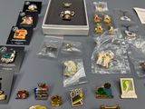 a lot of pins that are on a table