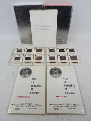 [ESPACE]. TERRE et LUNE. Plaquette réalisée par Messieurs Dr…