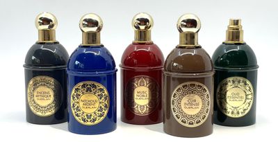 GUERLAIN. Ensemble de 6 flacons d'eaux de parfum, modèles "E…