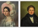 deux tableaux représentant un homme et une femme portant des chapeaux et des robes de soirée