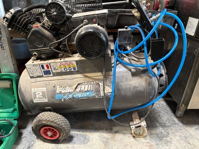 Compresseur PRODAIR 100L/7bAnnée 2019 - Photo 1