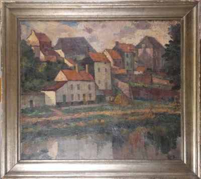 une peinture à l'huile représentant un village au bord d'une rivière, dans un cadre doré