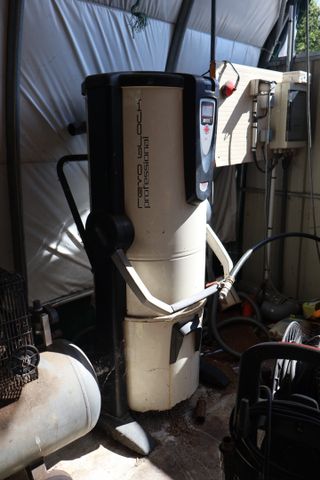 Aspirateur industriel REVO BLOCH Professional hors d'usage 
