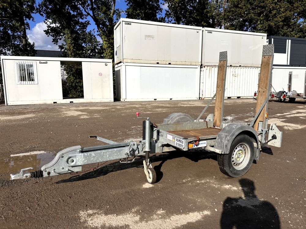 LIEU DE STOCKAGE : Rennes - HUBIERE - REMORQUE PORTE ENGIN 1…