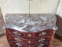 COMMODE en placage de bois de violette et de palissandre, la… (photo 6)