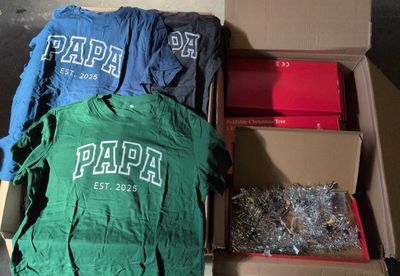 139 / 1 palette de 94 kg de décorations LED et de Noël… - Photo 1