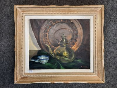 une peinture représentant une théière et un bol posés sur une table