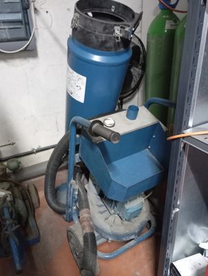an image of a room with a lot of equipment in it