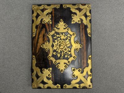 Couverture de livre en ébène et laiton ciselé. Napoléon III