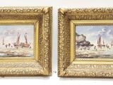 deux tableaux encadrés représentant des bateaux sur l'eau et un bateau au loin
