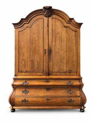 une image représentant une armoire en bois avec des tiroirs et une porte