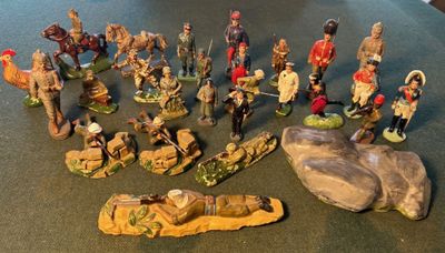 Composition 29 pièces marques diverses dont 1 légionnaire JR…