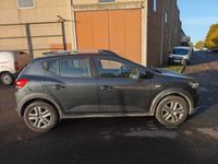 DACIA SANDERO STEPWAY CONFORT TCE 90-22 - Genre : VP - Carro… (photo 6)