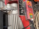 a picture of a machine that is sitting on a table