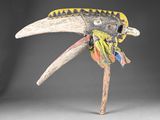 une image représentant une sculpture d'un oiseau au long bec