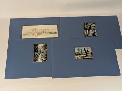 trois cartes sur lesquelles figurent une ville et des arbres