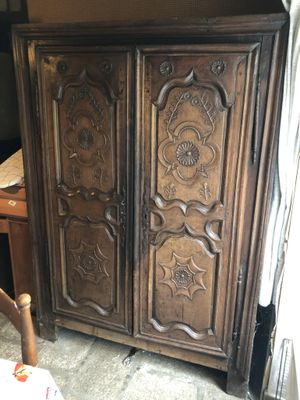 Armoire bretonne ancienne. long 1,34m.