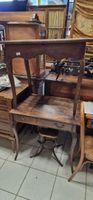 Lot de deux tables anciennes style Louis XV.