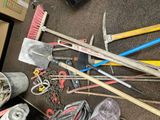 a lot of tools that are laying on the floor