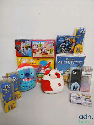a lot of toys that are on the table