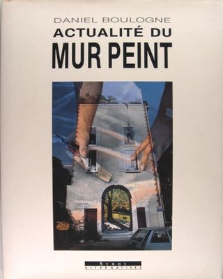 une image représentant un livre sur lequel figure l'illustration d'une personne en train de peindre un bâtiment