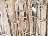 a lot of tools that are sitting on a pallet