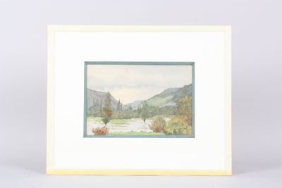 une aquarelle représentant un paysage de montagne avec des arbres et une rivière
