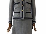 une image représentant une robe et une veste sur un mannequin, un mannequin, un mannequin