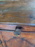 Les scribes en bois naturel, ouvrant par deux vantaux moulur… (photo 4)