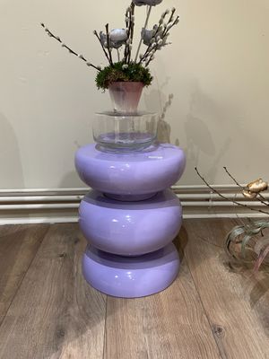 1 table d’appoint « Jari »