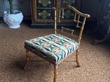 a chair that is sitting on the carpet in the room
