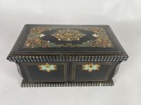 Coffret à bijoux en bois noirci à déor de marqueterie Boulle… (photo 3)