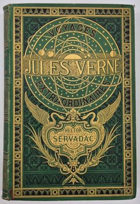 un livre vert orné de lettres dorées et d'un emblème doré