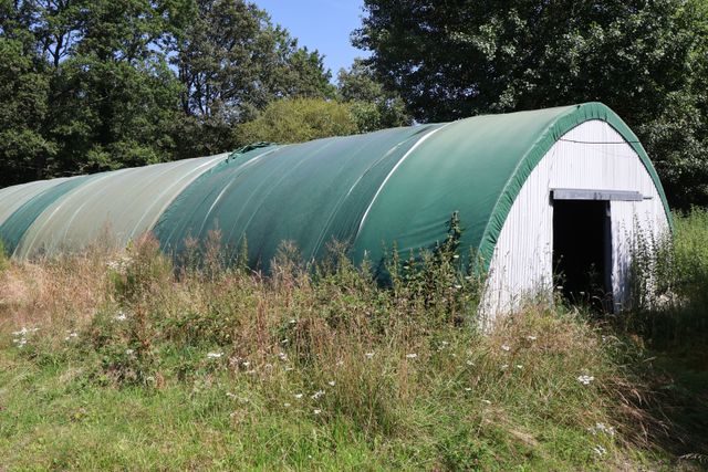 Tunnel structure acier galvanisé non scellées, 24x8 mètres enviro...