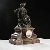 Pendule en marbre avec sujet en bronze allégorie de la poési… (photo 4)