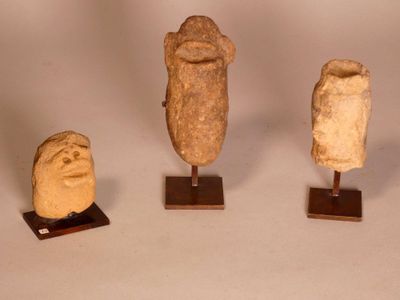 Trois petites têtes en terre cuite, SAO, Tchad.