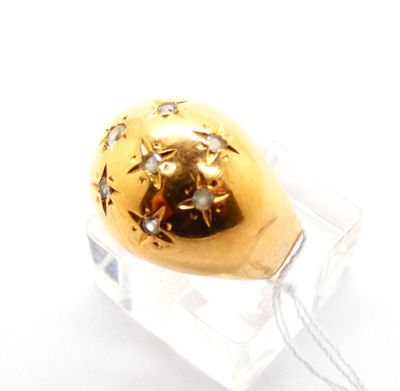 Bague en or jaune 750 °/°° (18k) à motifs gravés d'étoiles c… - Photo 1