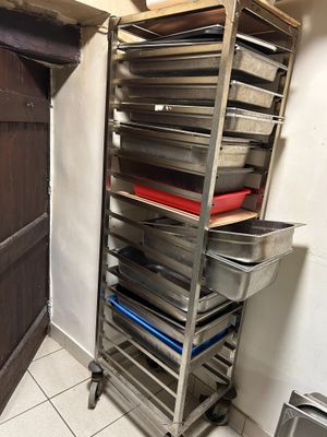 Echelle roulante à 16 niveaux (sans le contenu). Enlèvements : après l - Photo 1