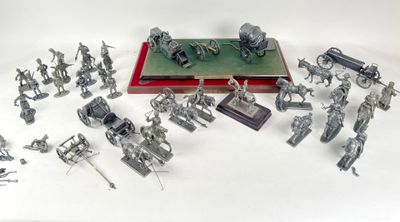 a lot of toy soldiers that are on a table